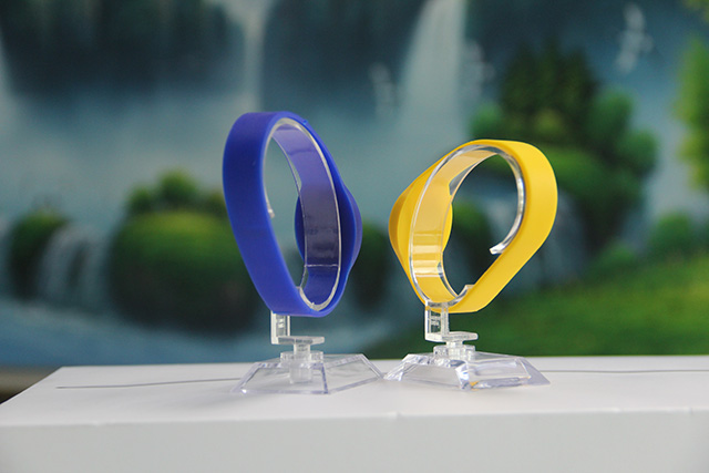 什么是RAIN 织唛腕带RFID？？？？？？